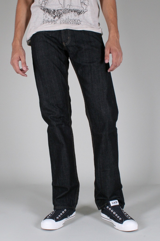 Levi's 514® Slim Fit Jeans in Tumbled Black